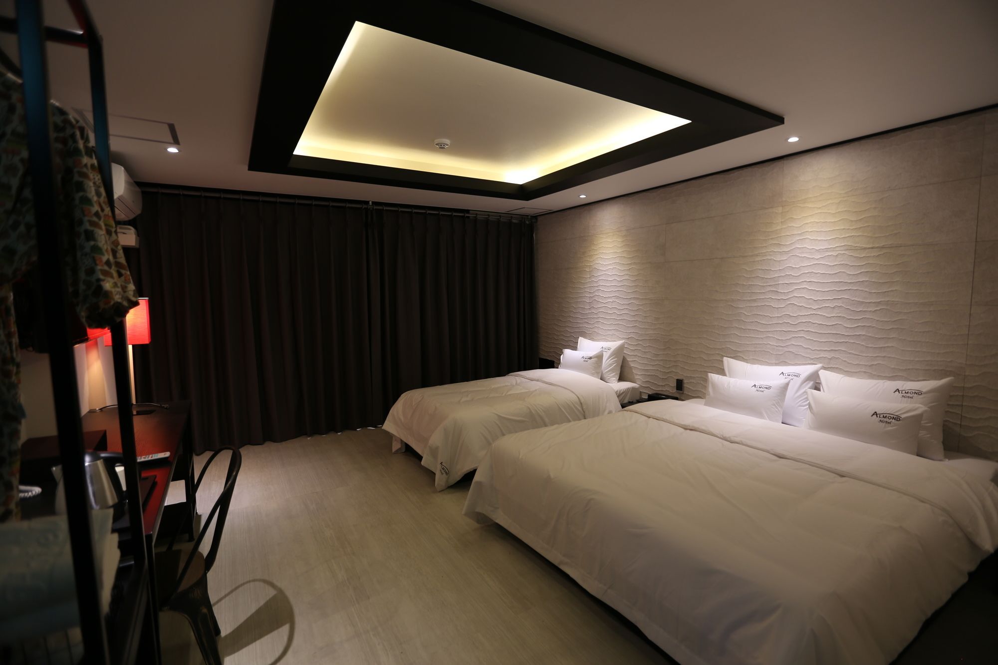 Almond Hotel Gupo Station Busan Esterno foto