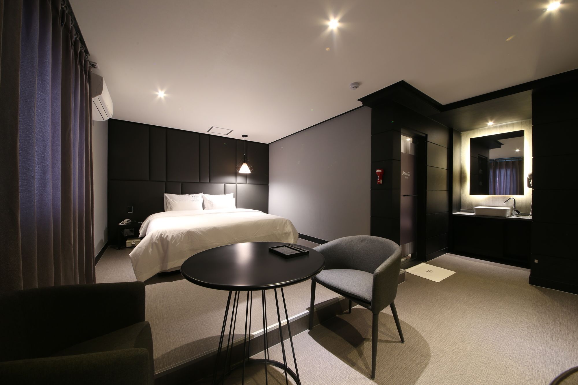 Almond Hotel Gupo Station Busan Esterno foto